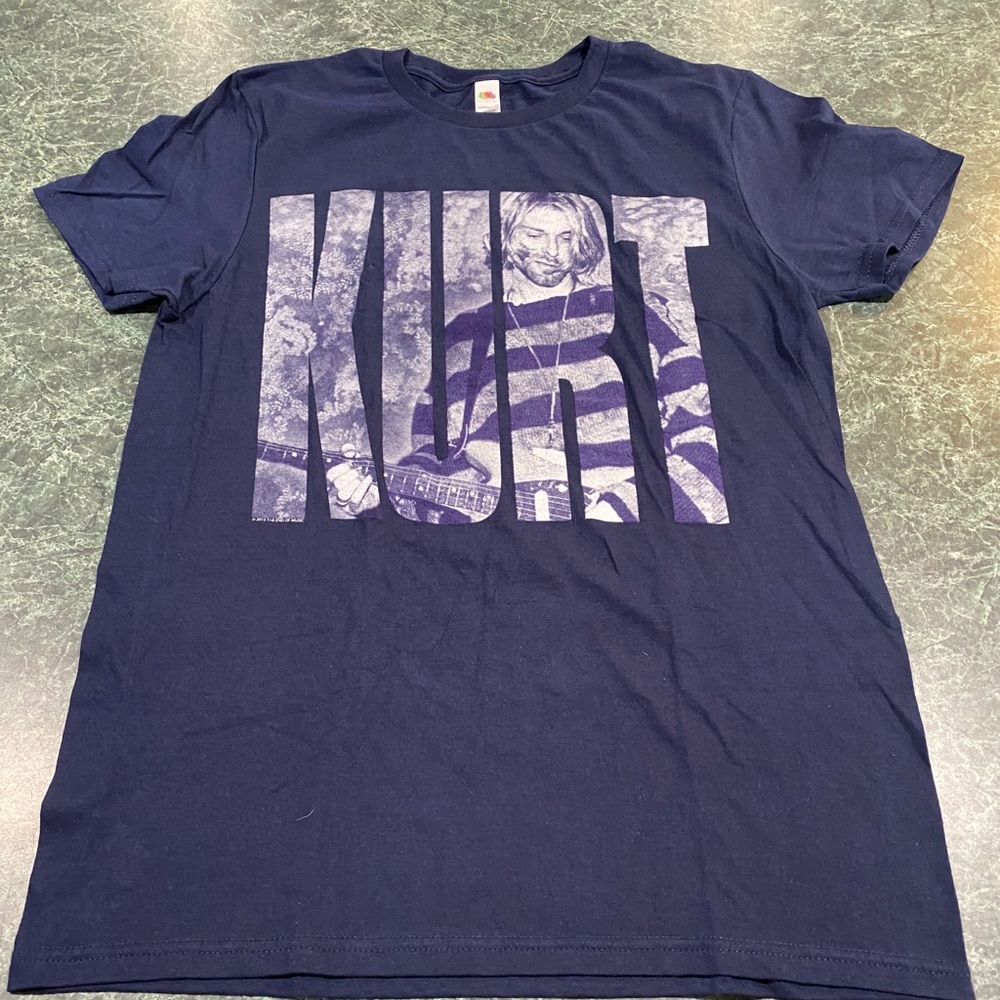 KURT COBAIN NIRVANA KURT SPELL OUT TEE SIZE SMALL